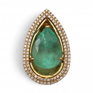 An emerald and diamond drop-shaped pendant – kavel bij Veilinggebouw De Zwaan, Amsterdam