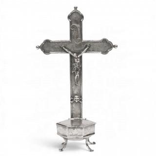 Wijwaterbakje met kruis, crucifix en Adam's schedel, vermoedelijk België, 18e eeuw en later – kavel bij Veilinggebouw De Zwaan, Amsterdam