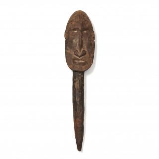 P.N. Guinea, Sepik, Iatmul, a protective spirit head – kavel bij Veilinggebouw De Zwaan, Amsterdam
