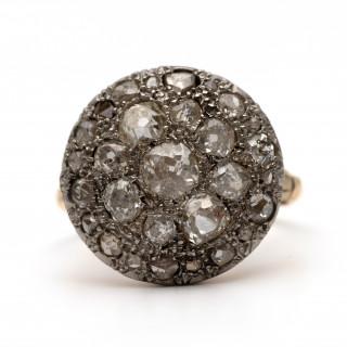 A diamond cluster ring – kavel bij Veilinggebouw De Zwaan, Amsterdam