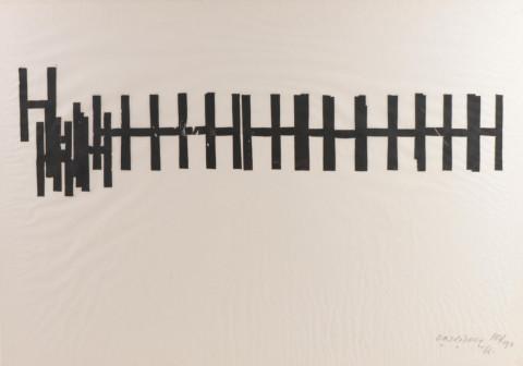 0100025879_2