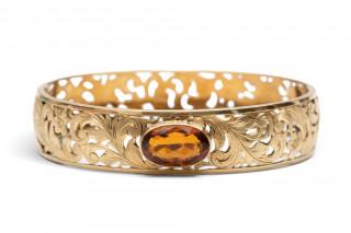 An openwork citrine bangle – kavel bij Veilinggebouw De Zwaan, Amsterdam