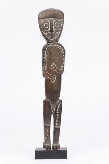 P.N. Guinea, Massim, standing female figure – kavel bij Veilinggebouw De Zwaan, Amsterdam