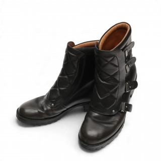 Marc by Marc Jacobs quilted biker ankle boots, circa 2010 – kavel bij Veilinggebouw De Zwaan, Amsterdam