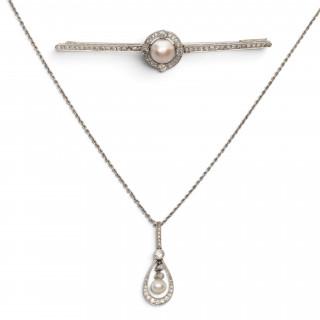 An Art Deco pearl and diamond brooch and pendant – kavel bij Veilinggebouw De Zwaan, Amsterdam