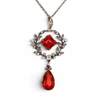 An opal and diamond Belle Epoque pendant – kavel bij Veilinggebouw De Zwaan, Amsterdam