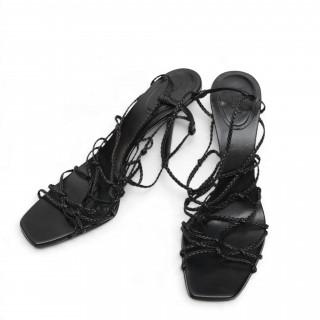 Gucci by Tom Ford black braided sandals, f/w 2002 – kavel bij Veilinggebouw De Zwaan, Amsterdam