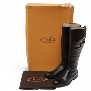 Tod's knee-high leather black & brown boots, circa 00s – kavel bij Veilinggebouw De Zwaan, Amsterdam
