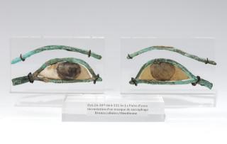 Egypt, a pair of bronze sarcsophocus eyes and brows, Late Period, ca. 600-332 BCE – kavel bij Veilinggebouw De Zwaan, Amsterdam