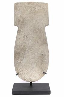 Ecuador, Valdivia, a rare and fine stone ceremonial axe, ca. 2200 - 2000 BCE – kavel bij Veilinggebouw De Zwaan, Amsterdam