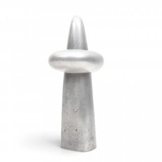 Jos Wong (1928-2009), aluminium twee delig abstract beeld uit de "Code" serie, 1962 – kavel bij Veilinggebouw De Zwaan, Amsterdam